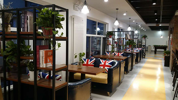 服務大廳休息區